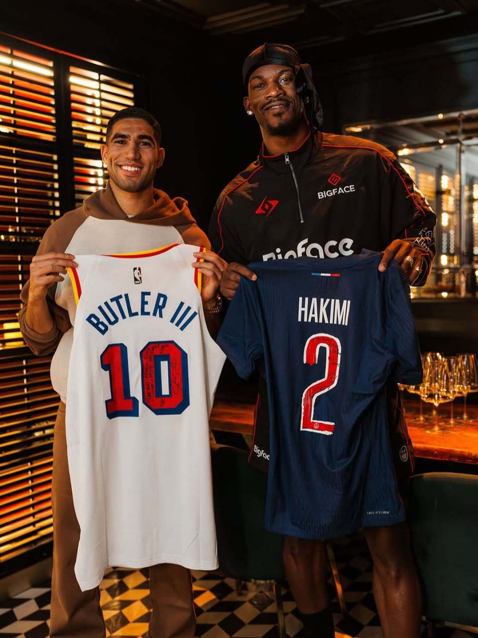 国际赛场上, 的合影